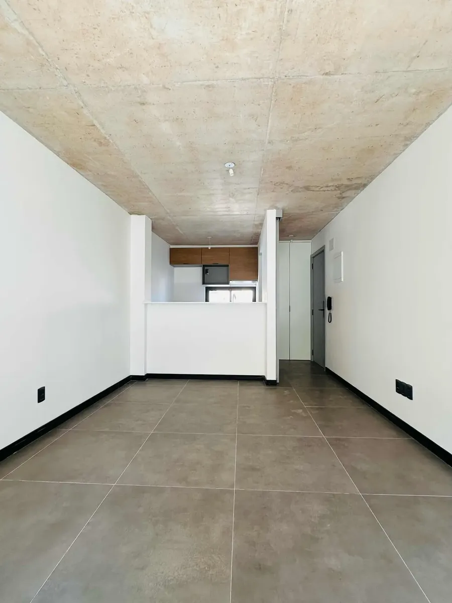 D_NQ_NP_2X_741192-MLU94938843116_102025-F.webp